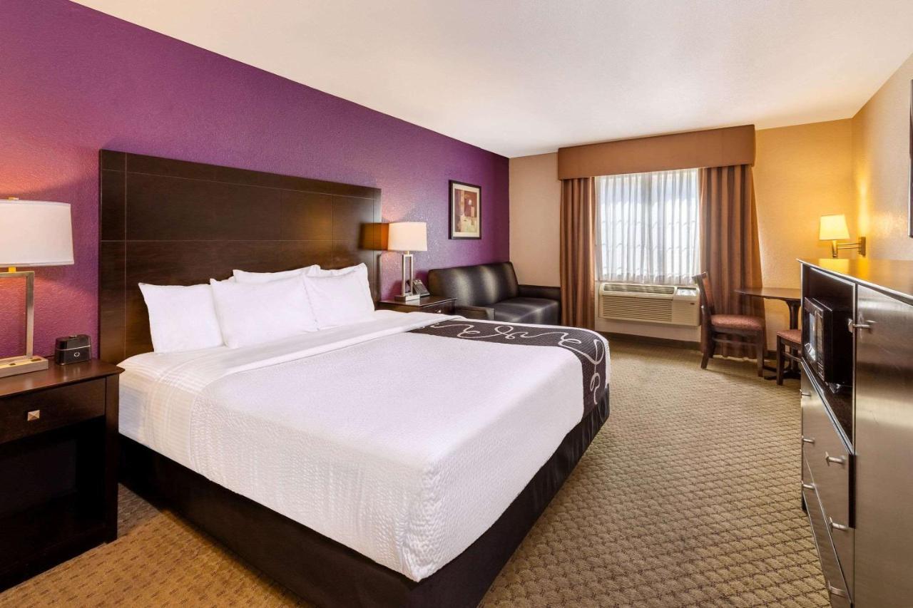 La Quinta By Wyndham Spokane Valley Exterior photo