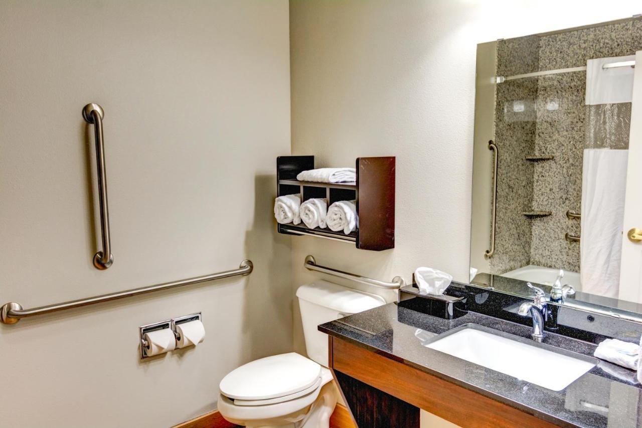 La Quinta By Wyndham Spokane Valley Exterior photo